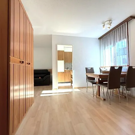 Royal 52 로이커바드