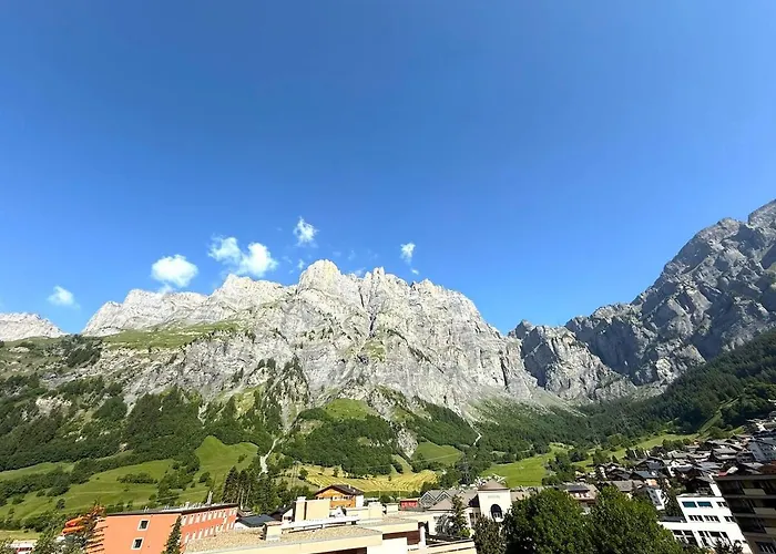 Royal 52 * 로이커바드