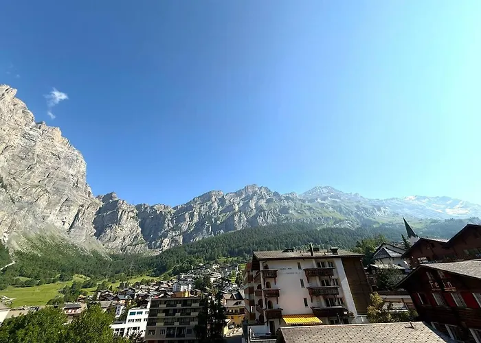 Royal 52 아파트 로이커바드