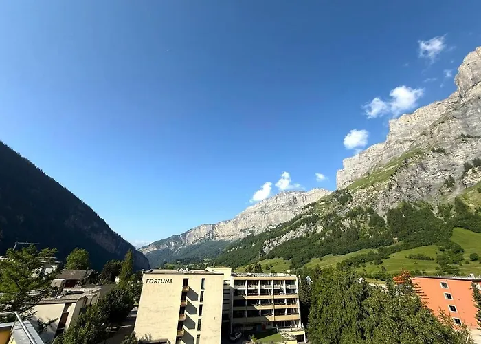 아파트 Royal 52 로이커바드